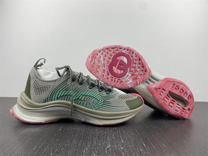 G*u*i* sneaker 126