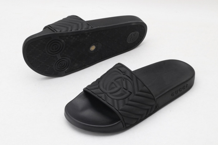 G*u*i* sandal19