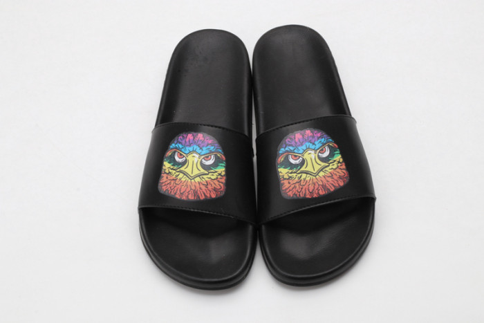 G*u*i* sandal57