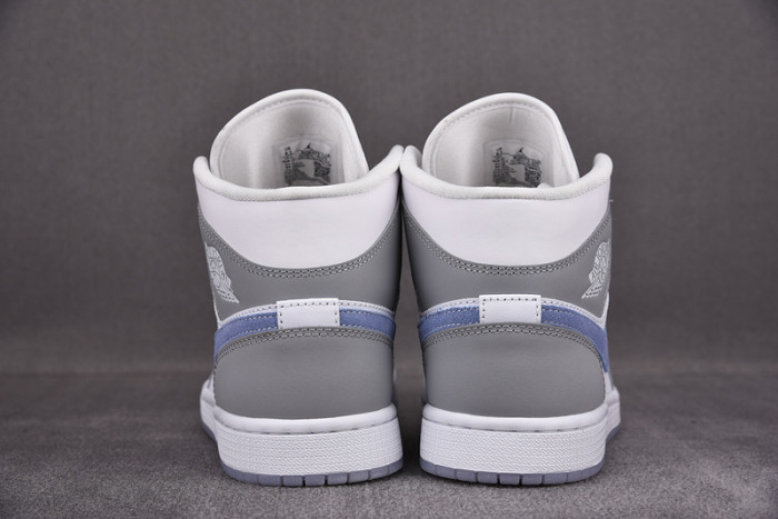 Air Jordan 1 Mid 