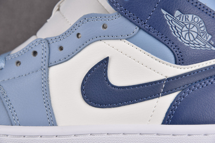 Air Jordan 1 Mid 