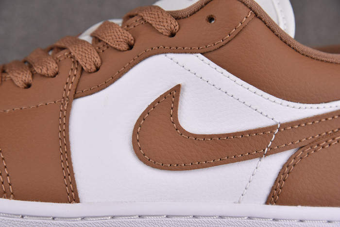 Wmns Air Jordan 1 Low 