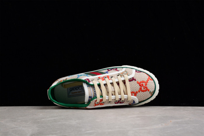 G*u*i* trainer sneaker 80