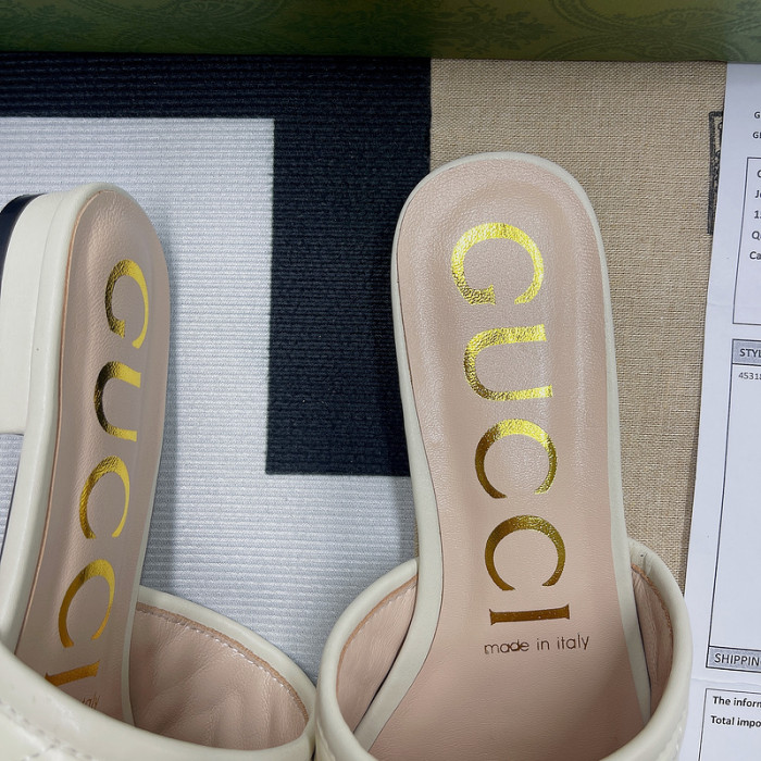 G*u*i* sandal 106