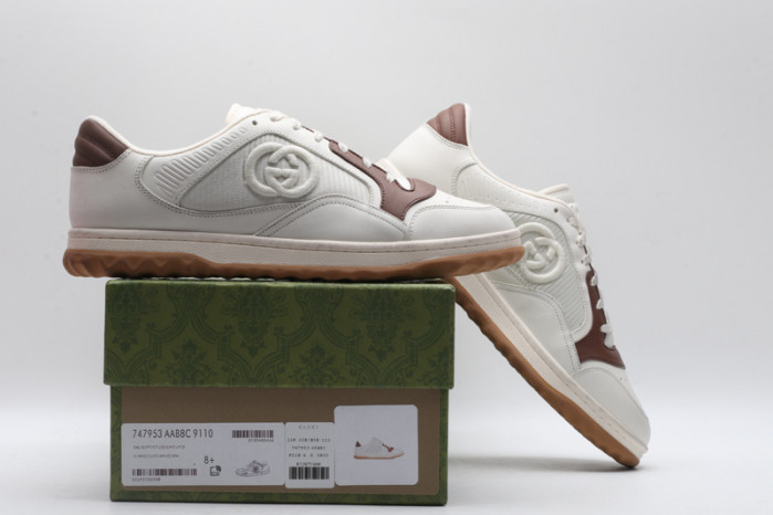 G*u*i* sneaker