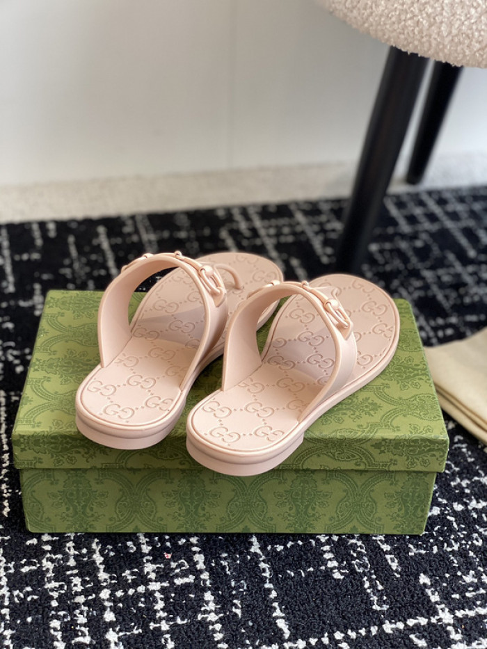 G*u*i* sandal 195