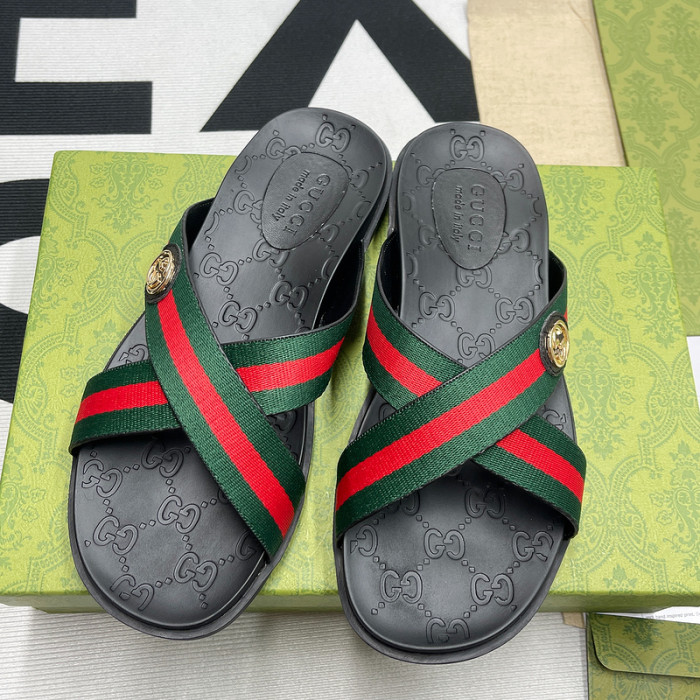 G*u*i* sandal 102