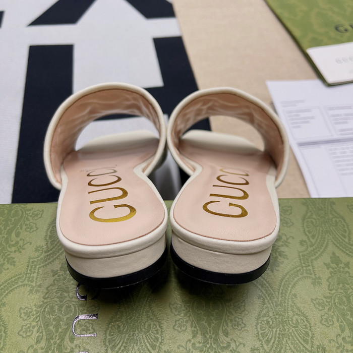 G*u*i* sandal 106