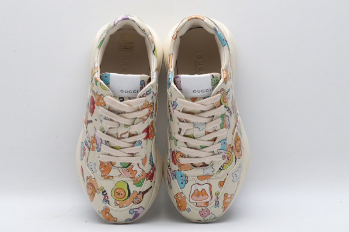 G*u*i* trainer sneaker41