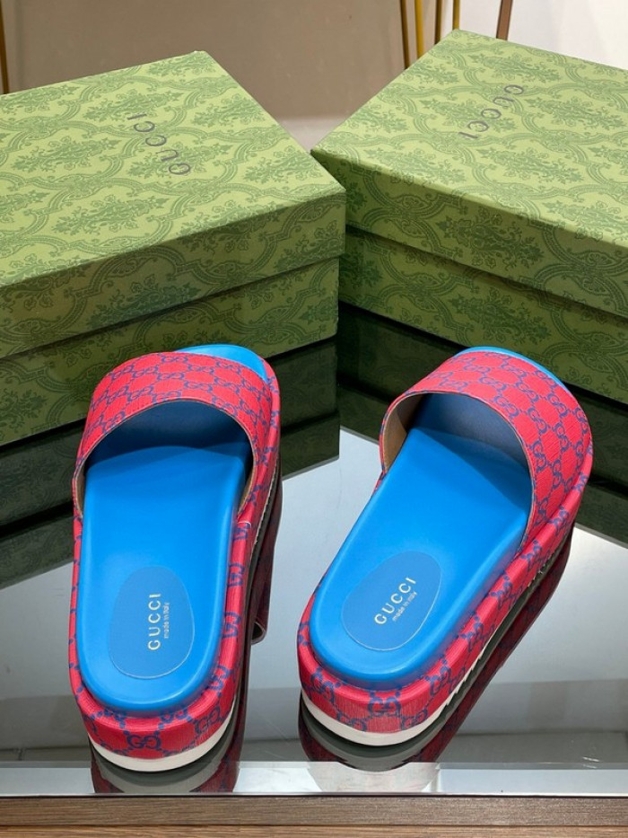 G*u*i* sandal 156