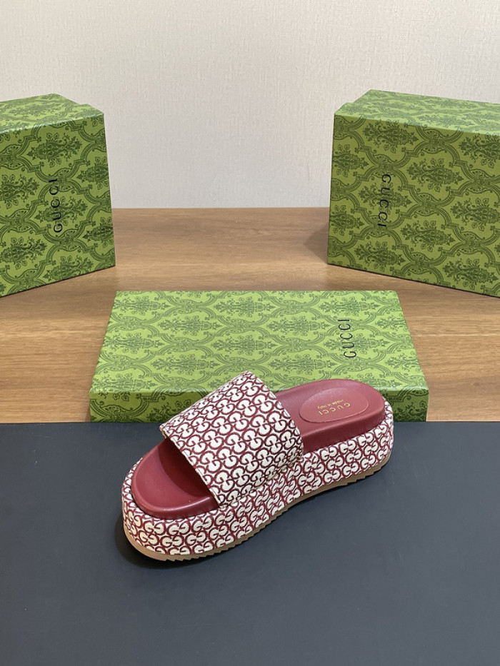 G*u*i* sandal 178