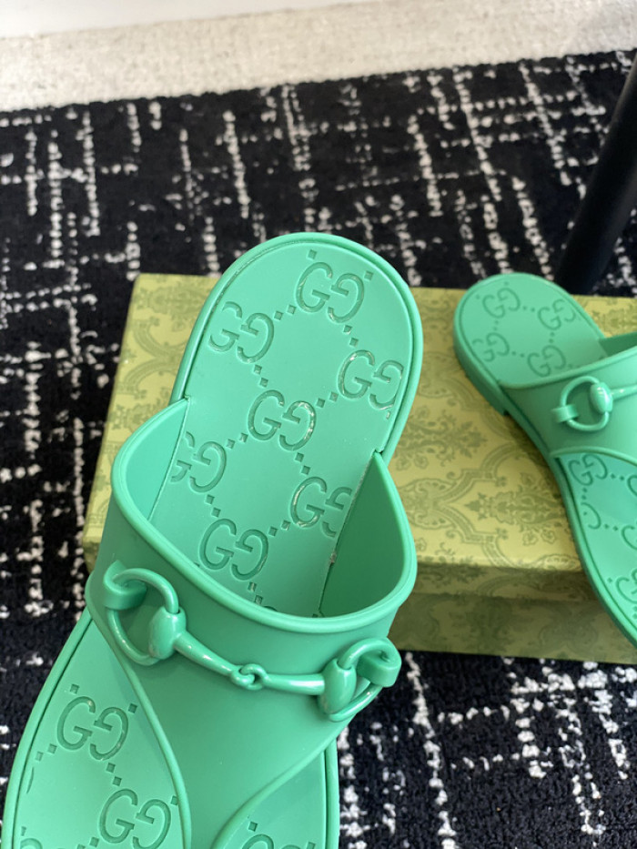 G*u*i* sandal 197