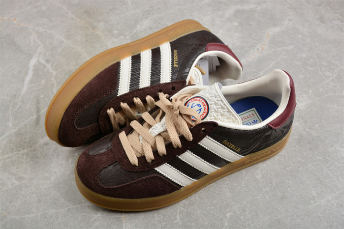 The Blue Trio x Gazelle Indoor