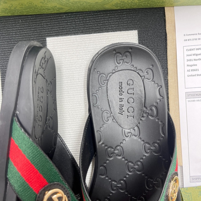 G*u*i* sandal 102