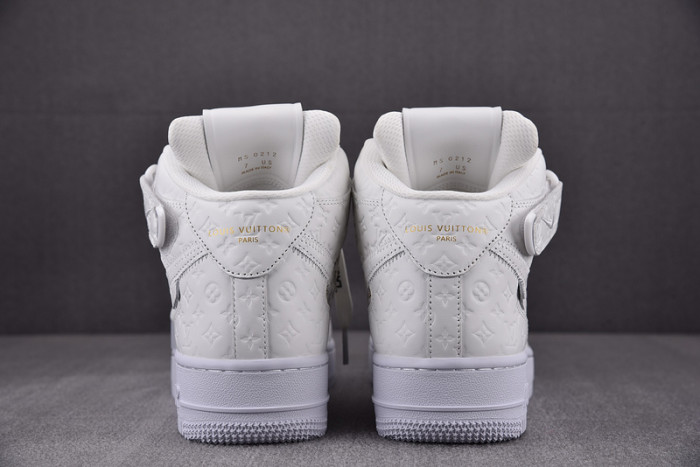 l**is V*t*n x air force 1 high 