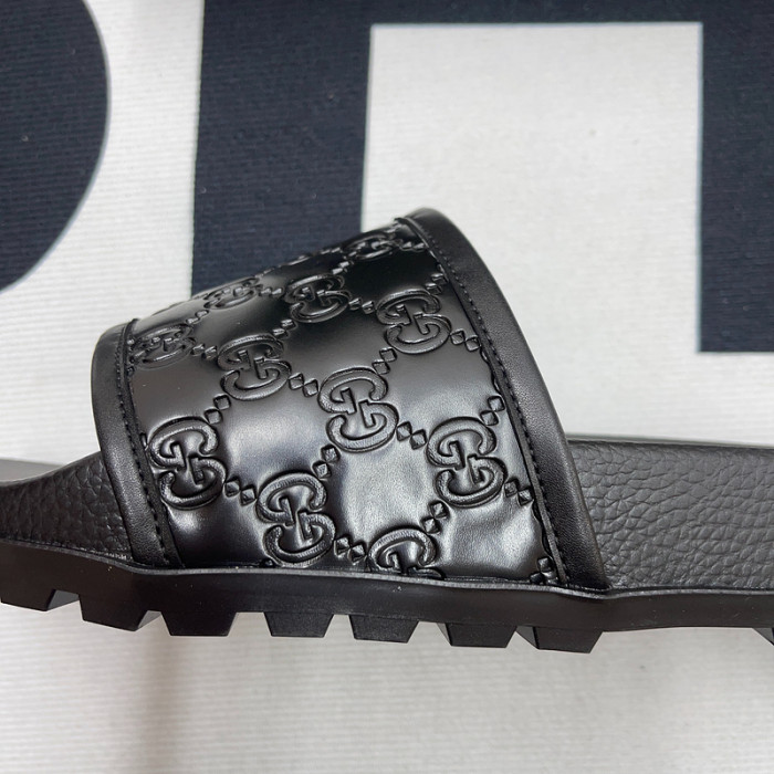 G*u*i* sandal 86