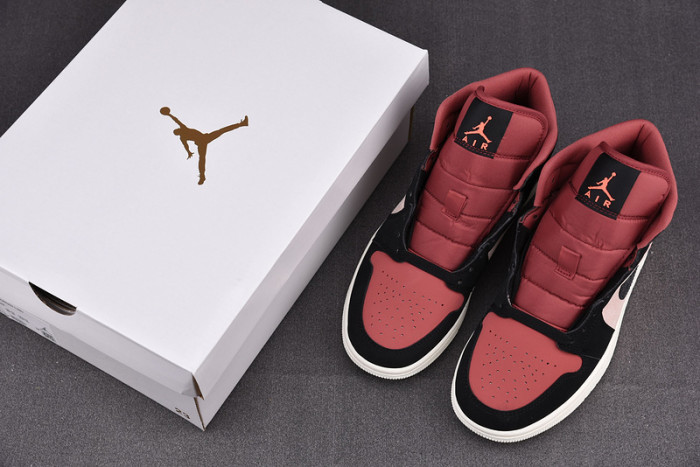 Air Jordan 1 Mid 