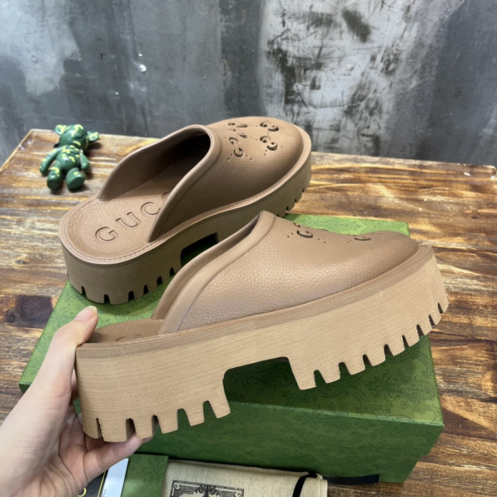 G*u*i* sandal 142