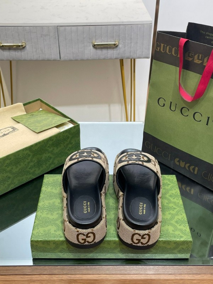 G*u*i* sandal 169