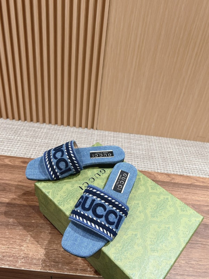 G*u*i* sandal 200