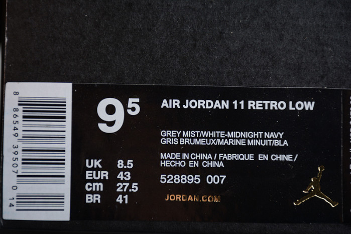 AIR JORDAN 11 RETRO LOW 