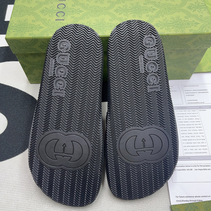 G*u*i* sandal 87