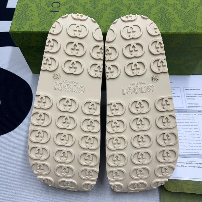 G*u*i* sandal 97