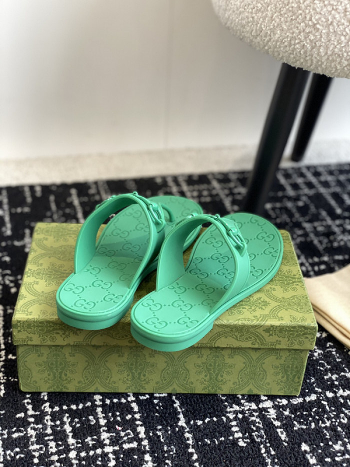 G*u*i* sandal 197