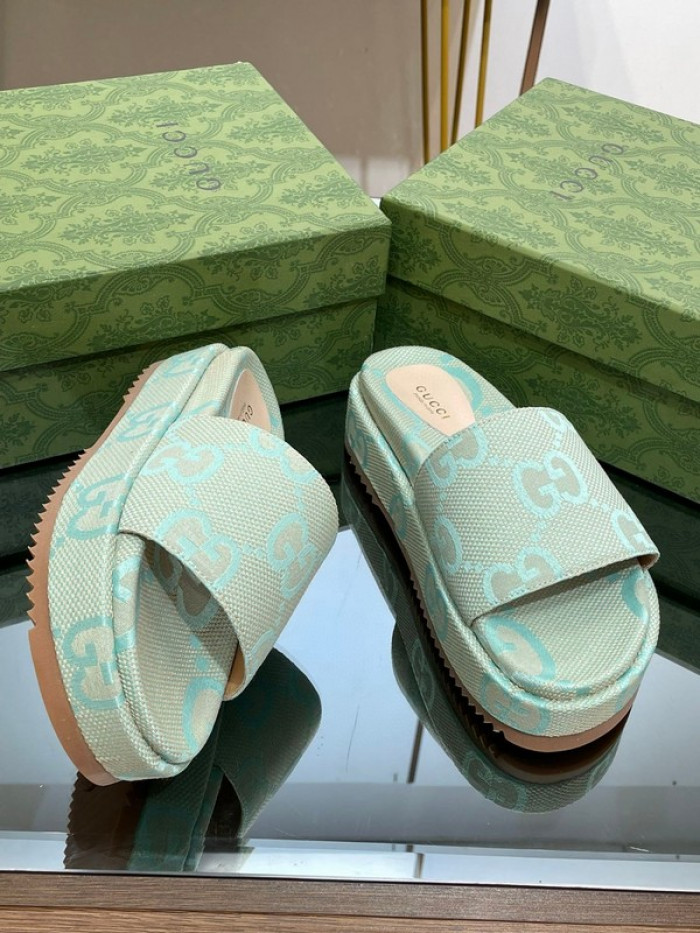 G*u*i* sandal 151