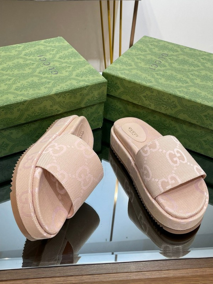 G*u*i* sandal 155