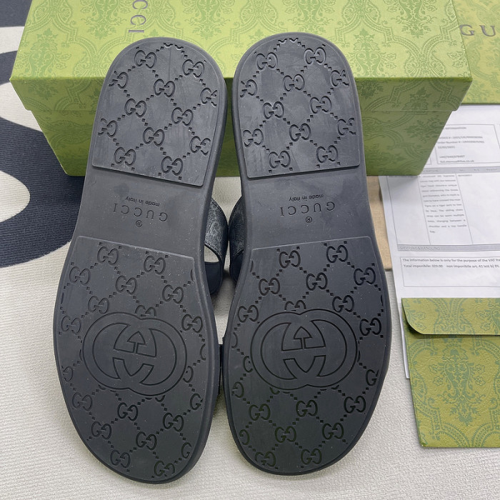 G*u*i* sandal 92