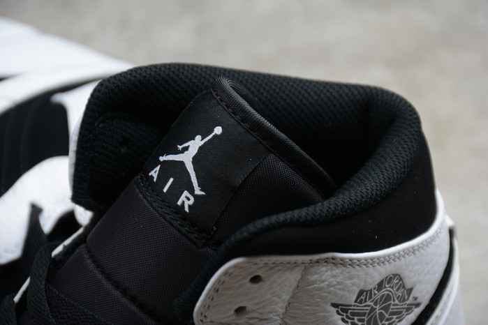 Air Jordan 1 Retro Mid 