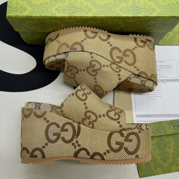 G*u*i* sandal 111