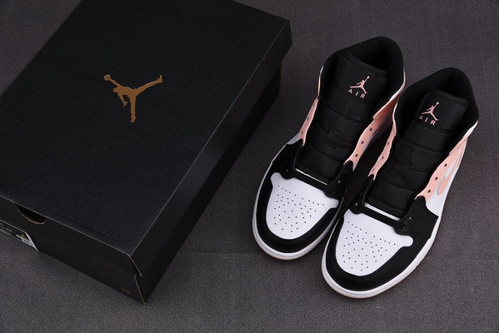 AIR JORDAN 1 MID 
