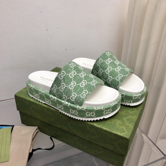 G*u*i* sandal 149