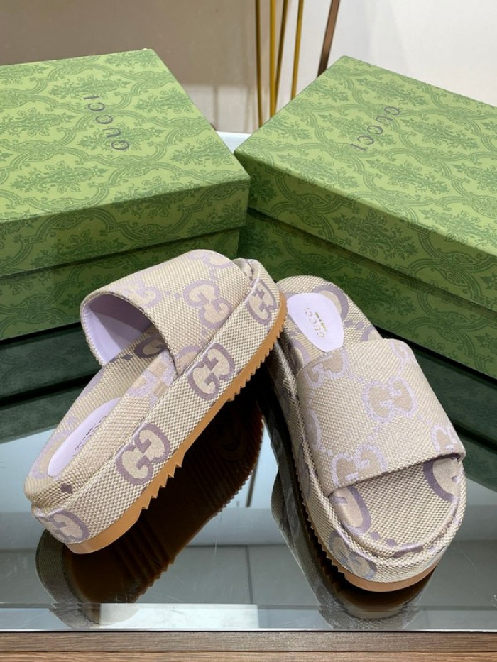 G*u*i* sandal 152