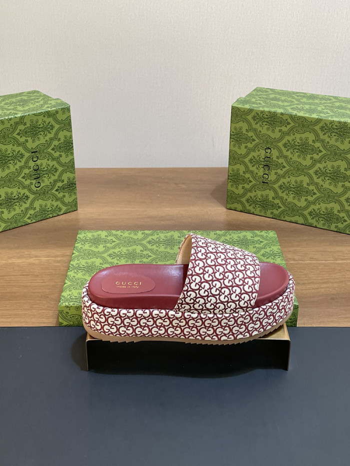 G*u*i* sandal 178