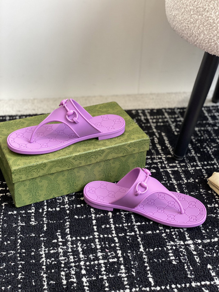 G*u*i* sandal 196
