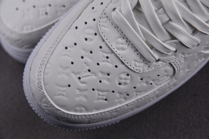 l**is V*t*n x air force 1 high 