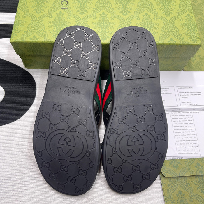 G*u*i* sandal 102