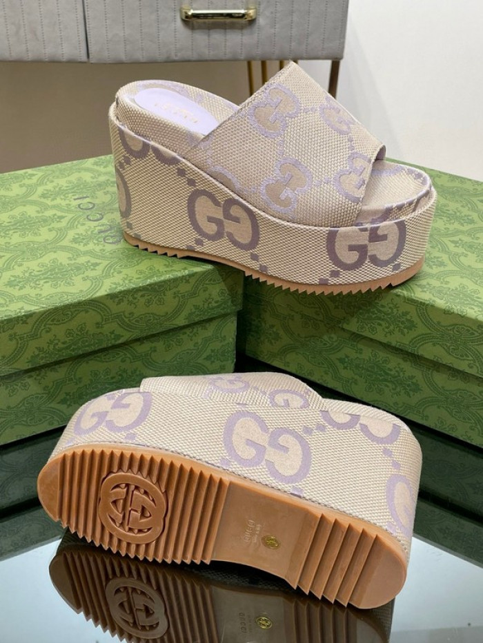 G*u*i* sandal 160