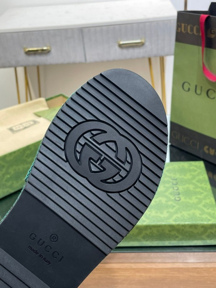 G*u*i* sandal 168