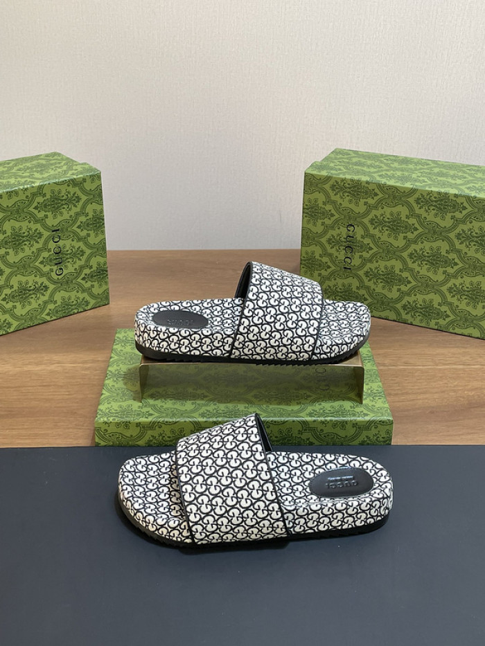 G*u*i* sandal 181