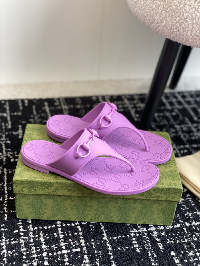 G*u*i* sandal 196