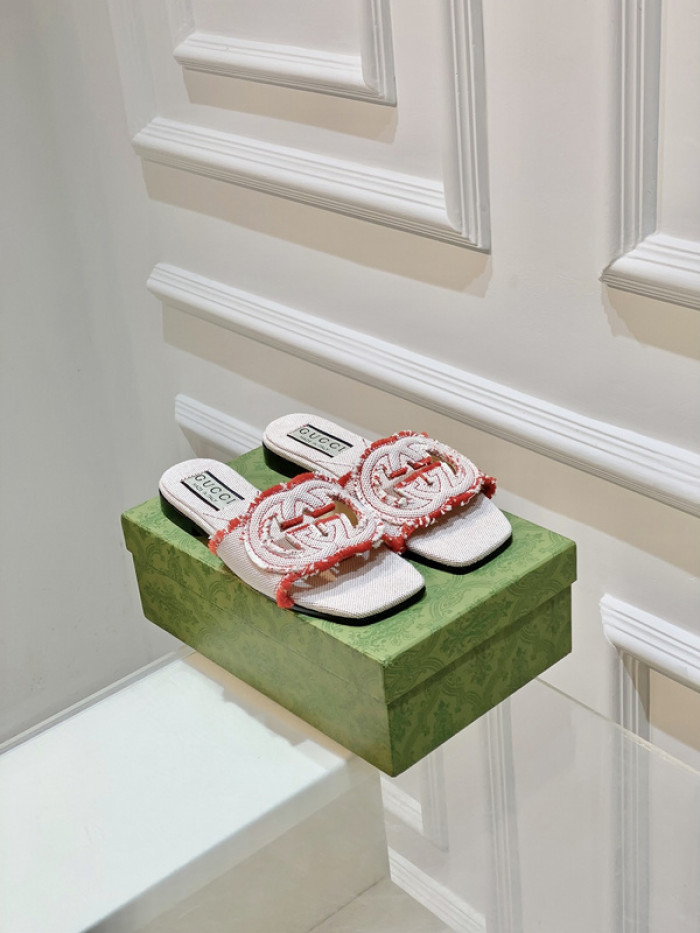 G*u*i* sandal 205