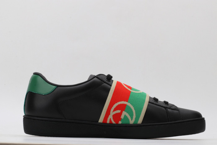 G*u*i* trainer sneaker63