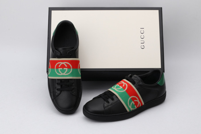 G*u*i* trainer sneaker63