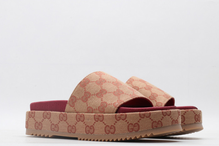 G*u*i* sandal73