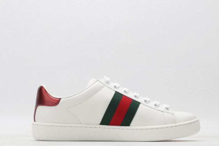 G*u*i* trainer sneaker41