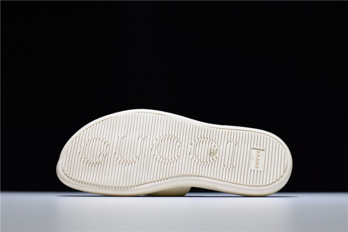G*u*i* sandal10